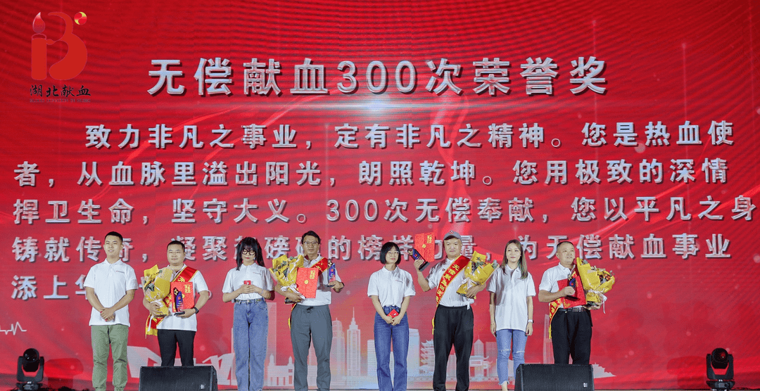 开云体育官网app下载-国内球员捍卫荣誉，向世界展现实力